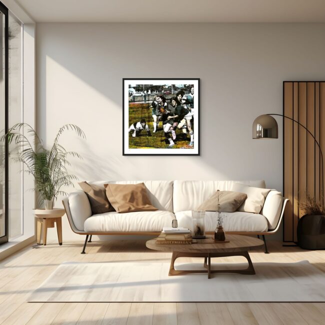 Royal Hooker with Black Frame Royal Hooker with Black Frame